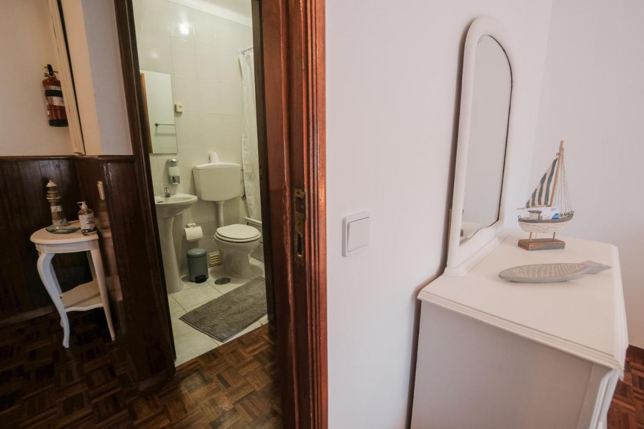 Besugo'S House Rooms & Apartment Назаре Екстериор снимка